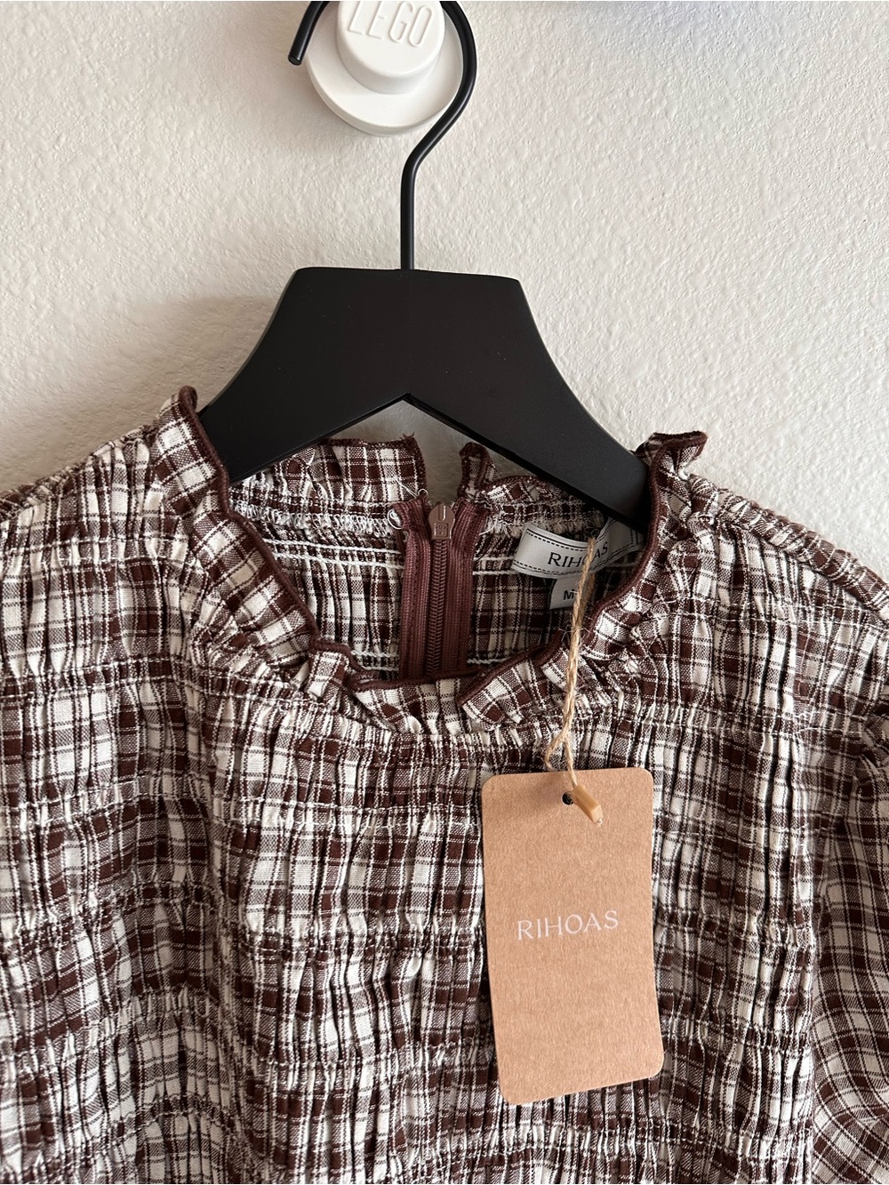 Rihoas Coffee Gingham Puffed Sleeve Mini Dress - Picture 6 of 6